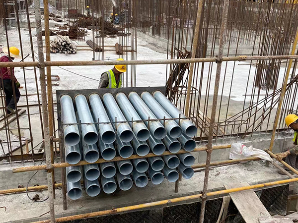 �������]�߰���